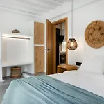Intown Mykonos- Two Bedrooms Duplex House Апартаменты